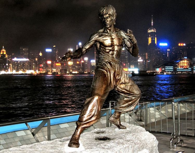 Bruce Lee statue in Hong Kong Bruce Lee Statue Hong Kong This is one from the archive T Flickr