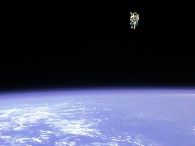 Bruce McCandless II Our SpaceFlight Heritage Bruce McCandless performs the