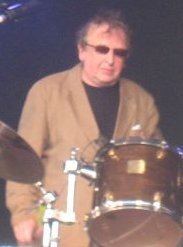 Bruce Mitchell (drummer) httpsuploadwikimediaorgwikipediacommons66