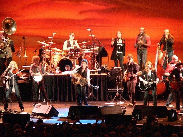 Bruce Springsteen with The Seeger Sessions Band Tour