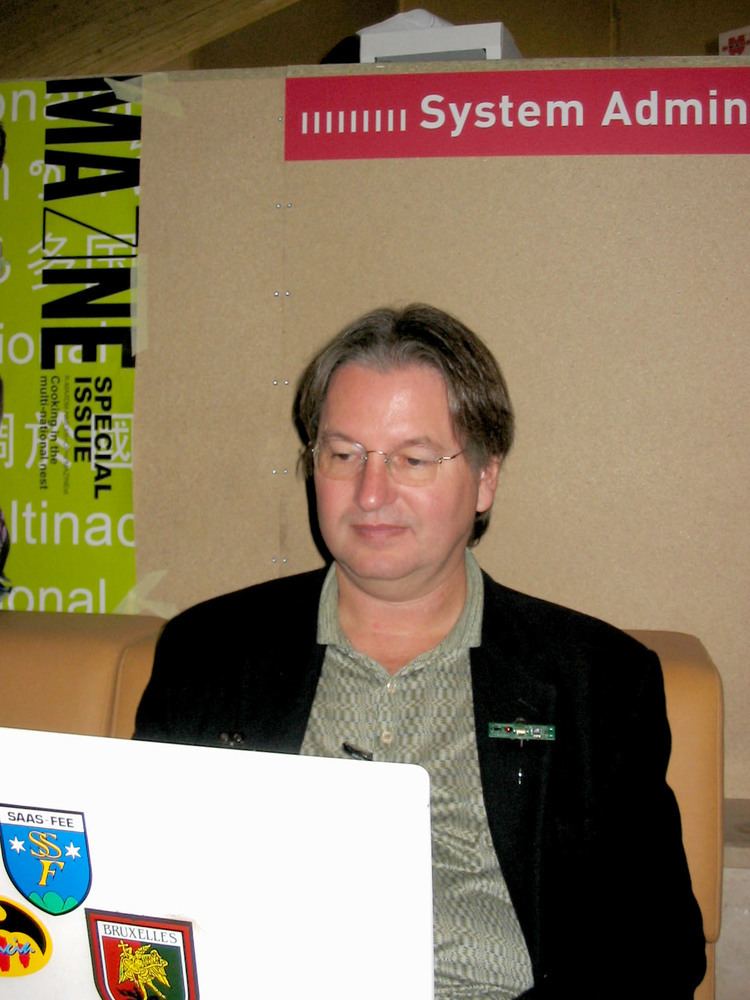 Bruce Sterling Bruce Sterling Wikipedie