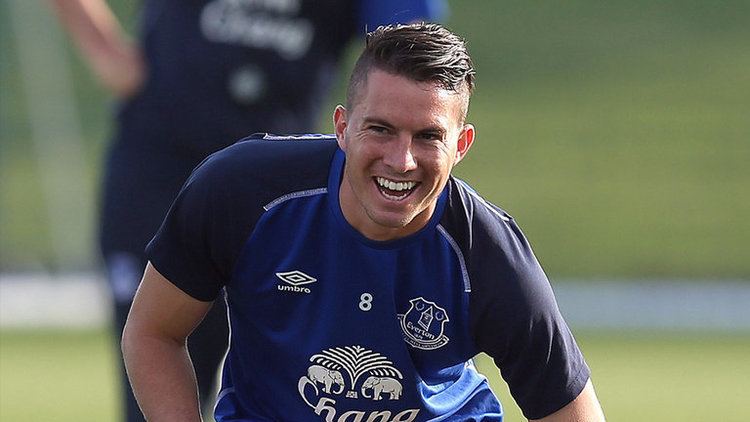 Bryan Oviedo International frinedlies Everton39s Bryan Oviedo out of