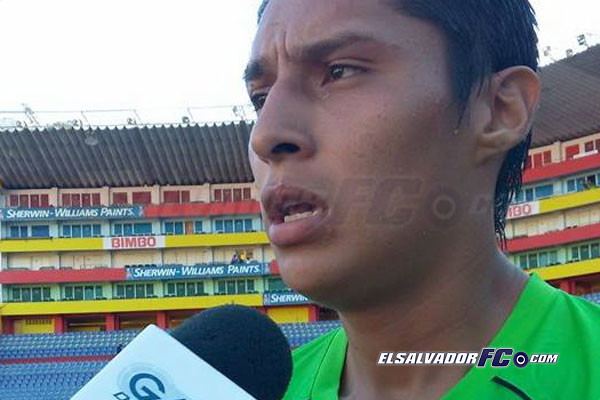 Bryan Tamacas Debut soado para Tamacas El Salvador FC