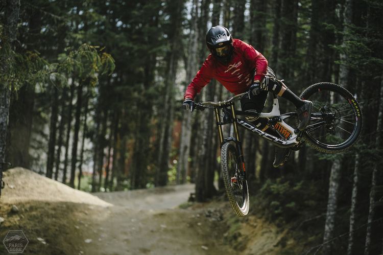 Bryn Atkinson Video One Dirt Merchant Lap With Bryn Atkinson Pinkbike