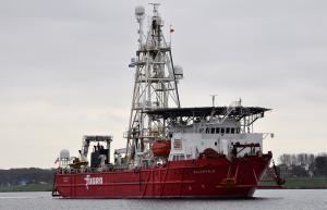 Bucentaur BUCENTAUR Drilling Ship Details and current position IMO 8112548