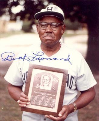 Buck Leonard Buck Leonard Autographed 8x10