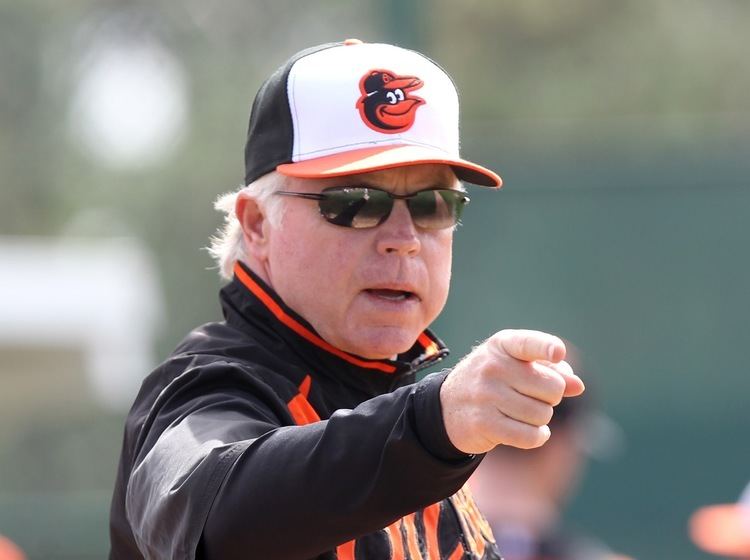 Buck Showalter BOSS Sports Orioles coach shuts down commentators who
