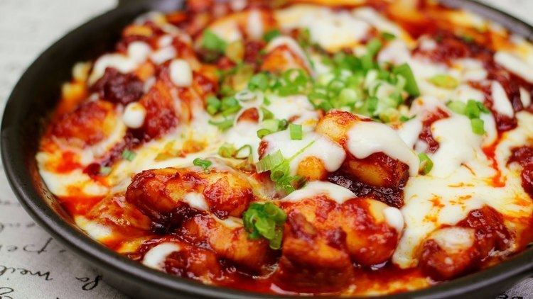 Buldak Spicy fire chicken with cheese Cheese Buldak YouTube