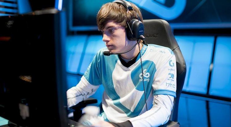 Bunny FuFuu Bunny FuFuu is going to focus on streaming for Cloud9