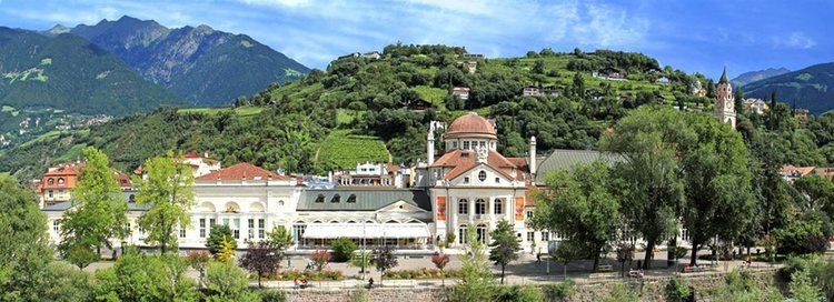 Burggrafenamt Merano Meran tourist information and hotel search South Tyrol