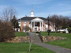 Burlington, Massachusetts httpsuploadwikimediaorgwikipediacommonsthu