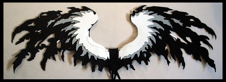 Burnt Wings Burnt Wings by CraftyWingy on DeviantArt