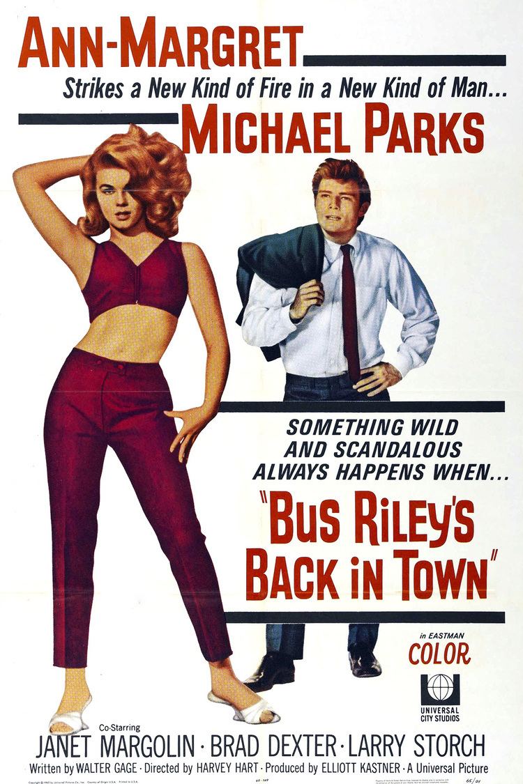 Bus Riley's Back in Town wwwgstaticcomtvthumbmovieposters37271p37271