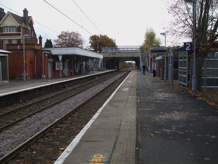 Bush Hill Park railway station
