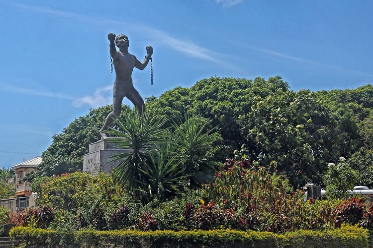 Bussa Emancipation Statue httpsfarm9staticflickrcom86101611311890457