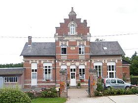 Bussy-lès-Poix httpsuploadwikimediaorgwikipediacommonsthu