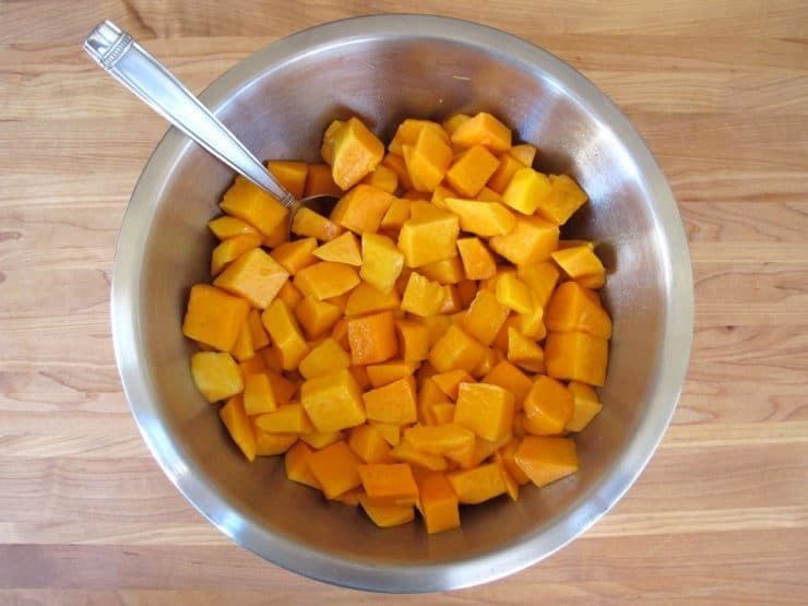 Butternut squash All About Butternut Squash How to Peel Seed amp Prepare