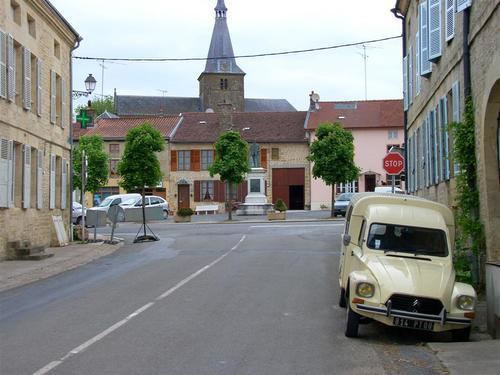 Buzancy, Ardennes httpsmw2googlecommwpanoramiophotosmedium