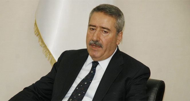 Cahit Kıraç Eski zmir ve Diyarbakr Valisi Cahit Kra39a gzalt karar haberi