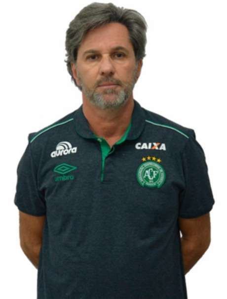 Caio Júnior Tcnico do Sporting lamenta tragdia da Chapecoense e fala de Caio