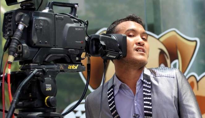 Caisar Aditya Putra Pustaka Digital Indonesia Mengungkap Sisi Gelap Kehidupan