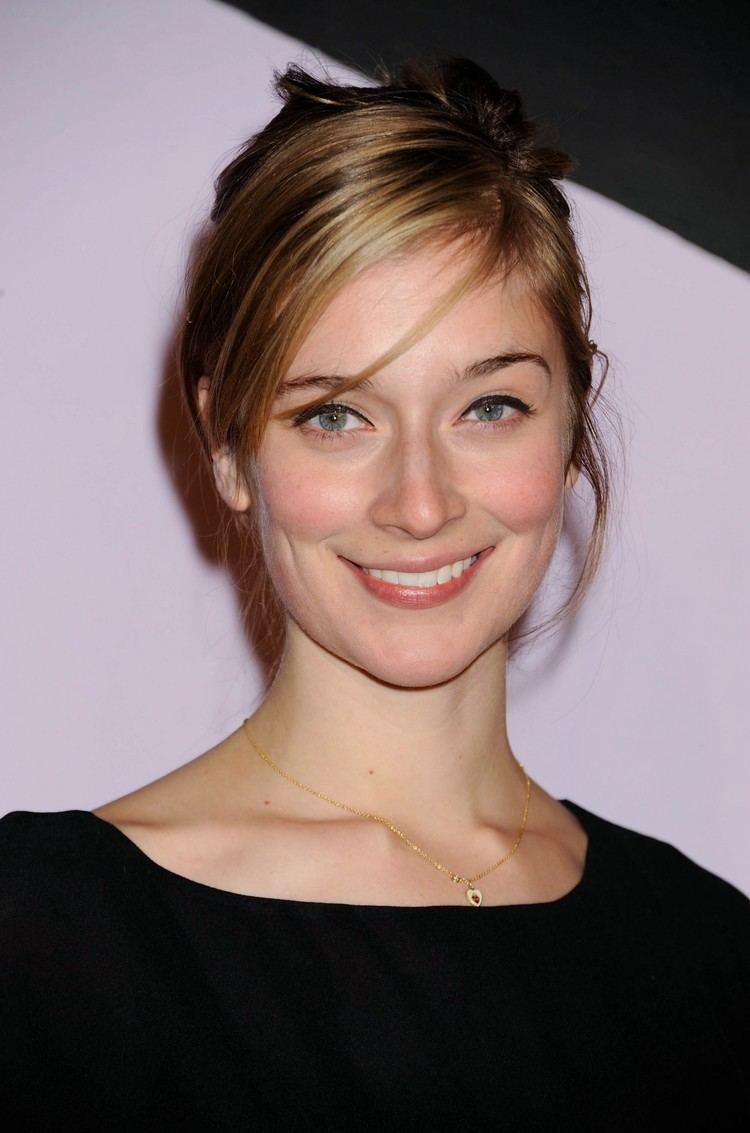 Caitlin FitzGerald Picture of Caitlin Fitzgerald