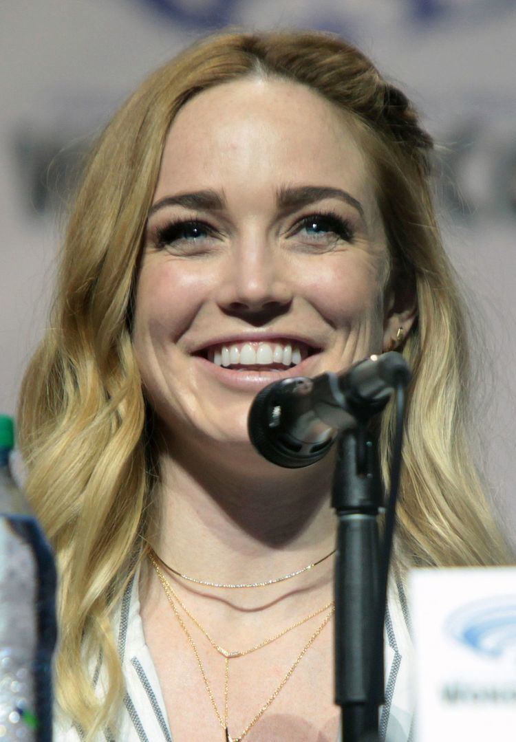 Caity Lotz httpsuploadwikimediaorgwikipediacommonsthu