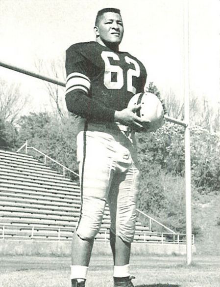Cal Jones FileCal Jones 1956 Univ Iowa football playerpng