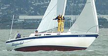 Cal Yachts httpsuploadwikimediaorgwikipediacommonsthu