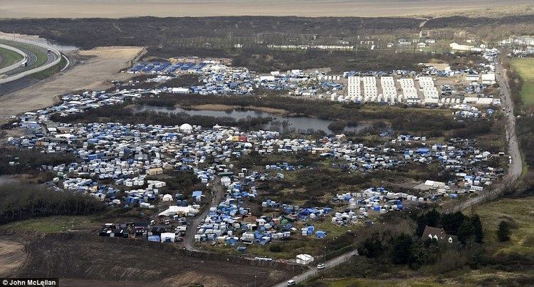 Calais Jungle Aerial image shows huge expansion of Calais Jungle Daily Mail Online