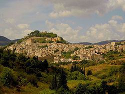 Calatafimi-Segesta httpsuploadwikimediaorgwikipediacommonsthu