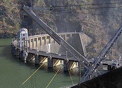 Calderwood Dam httpsuploadwikimediaorgwikipediacommonsthu