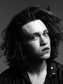 Caleb Landry Jones 165651frontjpg