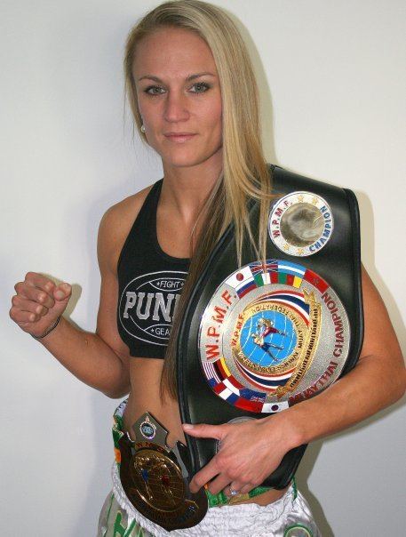 Caley Reece real girl sport Caley Reece Australian MuayThai fighter