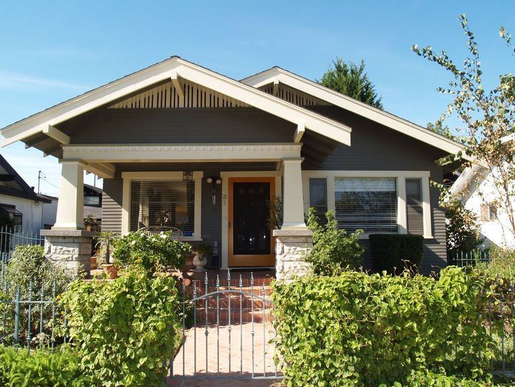 California bungalow httpssmediacacheak0pinimgcomoriginals88