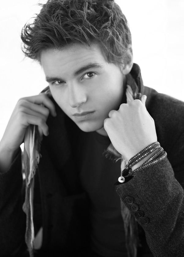 Callan McAuliffe CallanMcAuliffe465869659d3d11e297eea0aa7036bb0ajpg