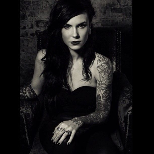 Cally-Jo Callyjo Incredible tattoo artist and one beautiful