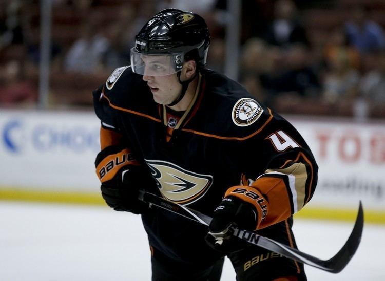 Cam Fowler Ducks not worried about Cam Fowler39s practice fall LA Times