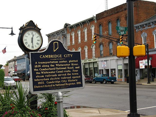 Cambridge City, Indiana httpsc1staticflickrcom327044240889029e155