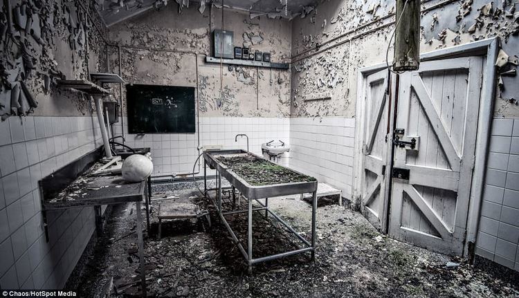 Cambridge Military Hospital Images show the crumbling buildings where soldiers from the Somme