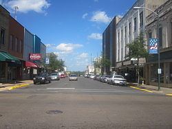 Camden, Arkansas httpsuploadwikimediaorgwikipediacommonsthu
