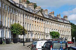 Camden Crescent, Bath httpsuploadwikimediaorgwikipediacommonsthu