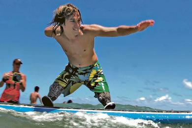 Cameron Clapp Inspiring Everyone At Hanalei Bay Currents Midweekcom