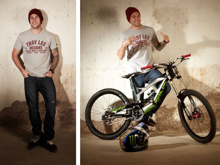 Cameron Zink Cam Zink Teams Up With Pinkbike For 2014 Pinkbike