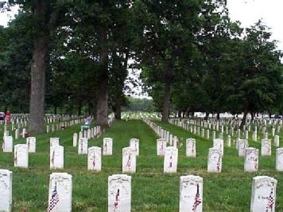 Camp Butler National Cemetery httpsmediacdntripadvisorcommediaphotos03