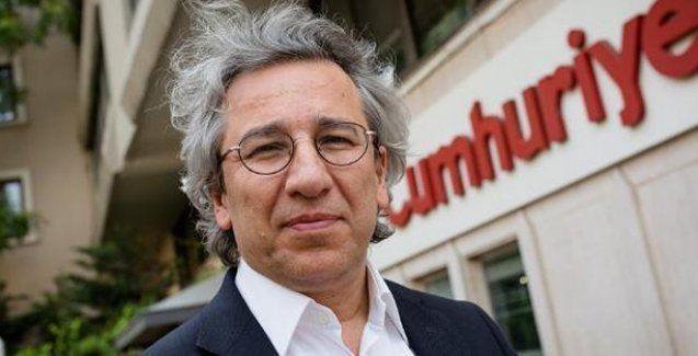 Can Dündar Editor who exposed Turkish role in arming Syrian militia shot at court