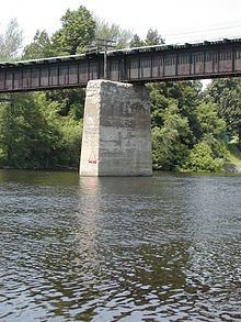 Canadian Northern Ontario Railway Federal Bridge httpsuploadwikimediaorgwikipediacommonsthu