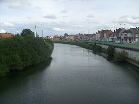 Canal de Bergues httpsuploadwikimediaorgwikipediacommonsthu