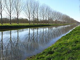 Canal de la Somme httpsuploadwikimediaorgwikipediacommonsthu