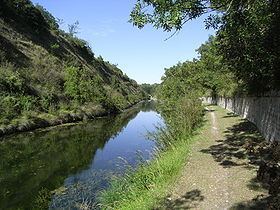 Canal de Marans à la Rochelle httpsuploadwikimediaorgwikipediacommonsthu